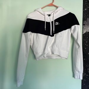 Nike cropped hoodie